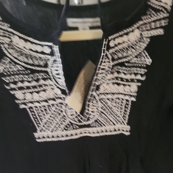 American Eagle Outfitters Sz Small Black Embroidered Blouse with Bib Collar NWT - Picture 3 of 5